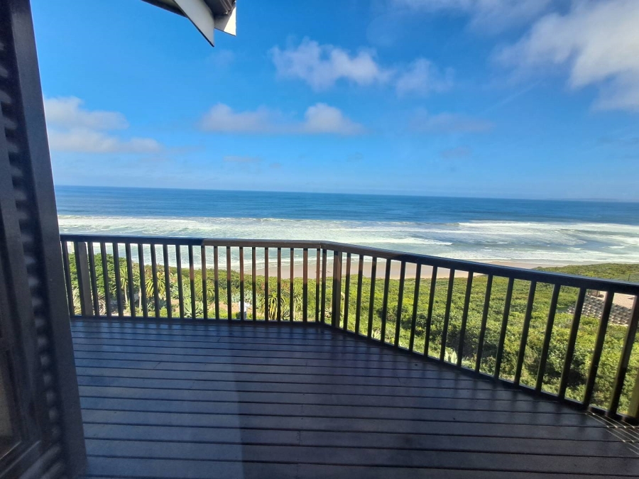 4 Bedroom Property for Sale in Dana Bay Western Cape
